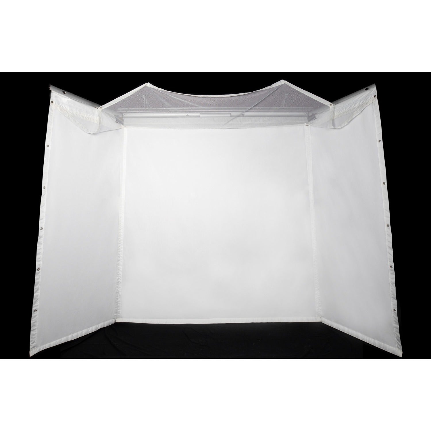 HomeCourse Golf ProScreen 180 retractable golf simulator enclosure hero